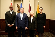 La Présidente de la Saeima: le Canada montre un excellent exemple d’unité des Alliés 
