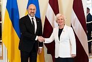 La Présidente de la Saeima au Premier ministre ukrainien: les négociations d’adhésion de l’Ukraine à l’UE devraient commencer en juin prochain