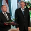 Saeimas priekšsēdētājas biedrs Gundars Daudze saņem Triju zvaigžņu ordeni