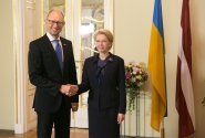 Speaker Mūrniece to Ukrainian Prime Minister:  Syrian crisis should not divert the world’s attention from Ukraine 