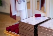 Saeimas priekšsēdētāja sveiks Latvijas paralimpisko vienību un Almu Vītolu
