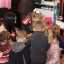 Bērni Ukrainā saņem Saeimas deputātu un darbinieku sarūpētās svētku dāvanas