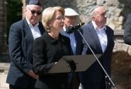 Saeimas priekšsēdētāja: holokausta piemiņa Latvijā vienmēr būs dzīva