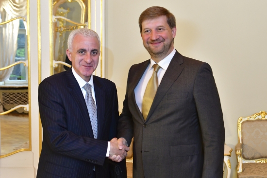 Saeimas sekretārs Andrejs Klementjevs tiekas ar Kipras vēstnieku