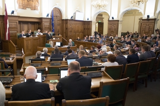 Pavasara sesijā Saeima pieņēmusi 80 likumus