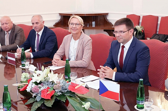 Saeimas Aizsardzības, iekšlietu un korupcijas novēršanas komisijas vizīte Čehijā