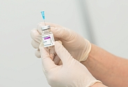 Saeima adopts regulation for the sale of vaccines against COVID-19 to foreign governments