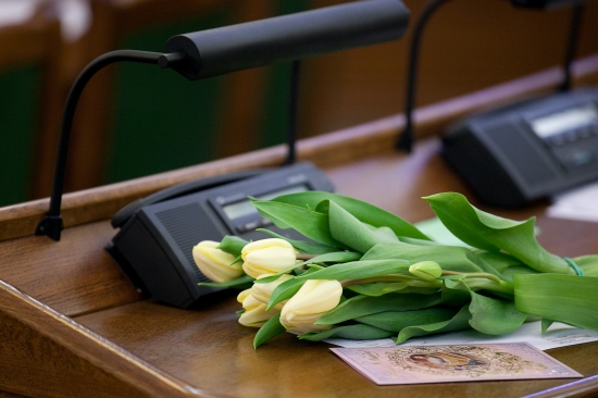 8. marta Saeimas sēde