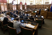 Mandātu komisija: deputāta mandātu plānots apstiprināt Aināram Vilciņam