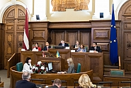 14th Saeima elects its Presidium