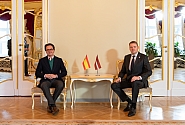 Saeimas priekšsēdētājs Spānijas vēstniekam: esam vienoti kopīgo vērtību sardzē