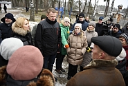 Saeima delegation visits Chernihiv region affected by Russian occupation