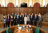 Deputāti kopsēdē spriež par tiesu atvērtību un tiesiskuma stiprināšanu ES