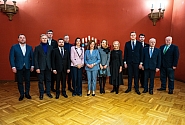 Saeimas komisiju deputāti un Verkhovna Radas pārstāves spriež par situāciju Ukrainā