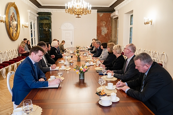 Saeimas Prezidija locekļu tikšanās ar Pasaules brīvo latviešu apvienības (PBLA) valdi