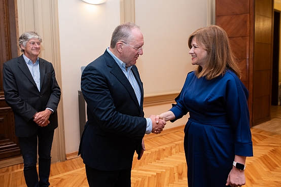 Zanda Kalniņa-Lukaševica tiekas ar Vācijas Federatīvās Republikas uzņēmēju delegāciju