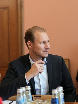 NB8 delegāciju vadītāju sanāksme “Demokrātija briesmās”