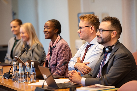 Saeimas deputātu tikšanās ar OECD Ekonomikas departamenta pārstāvjiem