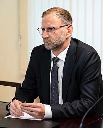 Pieprasījumu komisijas sēde