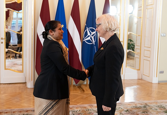 Daiga Mieriņa tiekas ar Indijas vēstnieci