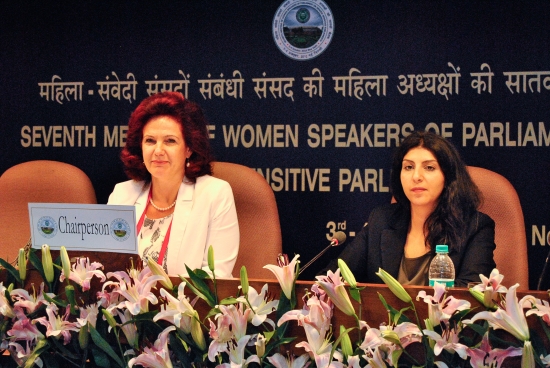 Solvita Āboltiņa piedalās parlamentu spīkeru – sieviešu sanāksmē Indijā