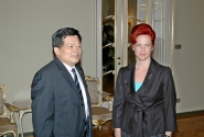 Solvita Āboltiņa: jāveicina ekonomiskā sadarbība ar Ķīnu