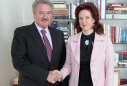 Āboltiņa thanks the Minister for Foreign Affairs of Luxembourg for supporting Latvia’s OECD aspirations