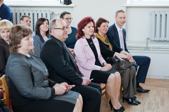 Saeimas priekšsēdētāja apmeklē Alsviķu arodskolu