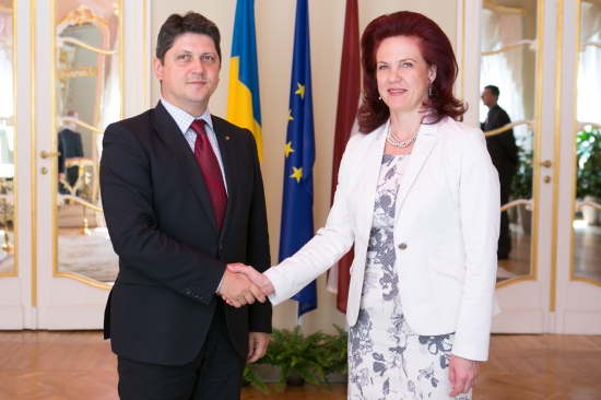 Solvita Āboltiņa tiekas ar Rumānijas ārlietu ministru