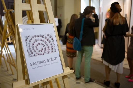 Projekta "Saeimas stāsti. Latvijas Mākslas akadēmijas studenti Saeimā" izstādes atklāšana
