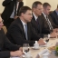 Valdis Dombrovskis tiekas ar Uzbekistānas prezidentu