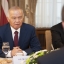 Valdis Dombrovskis tiekas ar Uzbekistānas prezidentu