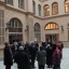 Saeimas deputāti apmeklē topošo Ārzemju mākslas muzeju