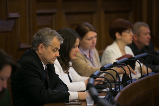 Saeimas 2014.gada 14.jūlija ārkārtas sesijas sēde