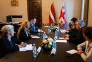 Mme Lībiņa-Egnere à Tbilisi : la Lettonie continuera à partager son expérience avec la Géorgie en matière de reformes  