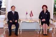 Solvita Āboltiņa: Dienvidkorejas parlamenta priekšsēdētāja vizīte Latvijā stiprinās abu valstu attiecības