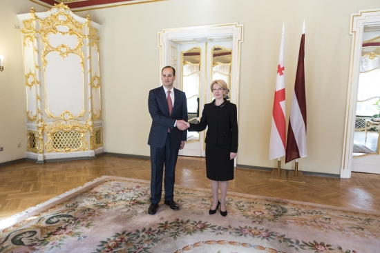 Saeimas priekšsēdētāja Ināra Mūrniece tiekas ar Gruzijas ārlietu ministru