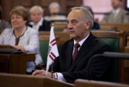 Andris Bērziņš sworn in as President of Latvia
