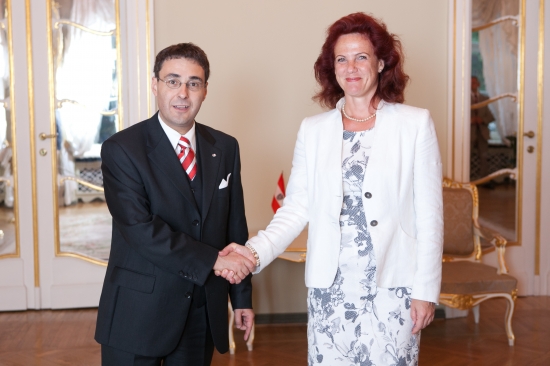 Solvita Āboltiņa tiekas ar Austrijas vēstnieku