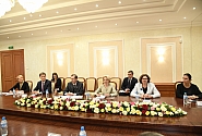 En Ouzbékistan, la Présidente de la Saeima encourage la poursuite de la coopération économique réussie