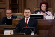 The Latvian parliament once again approves Valdis Dombrovskis as the Prime Minister