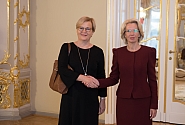Ināra Mūrniece ar jauno Somijas vēstnieci pārrunā sadarbības prioritātes
