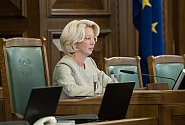 Mme Ināra Mūrniece est réélue Présidente de la Saeima