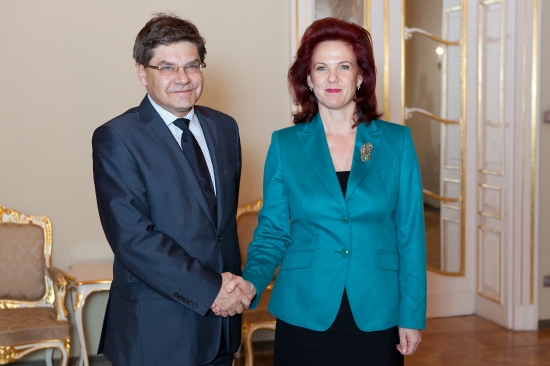  Solvita Āboltiņa tiekas ar Polijas vēstnieku