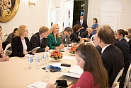 Le “Baltija+ grupa” invite le Président français à un dialogue concernant des actions à prendre suite au rétablissement du droit de vote de la Russie à l’APCE