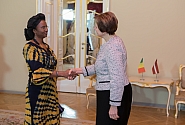 Dagmāra Beitnere-Le Galla Mali vēstniecei: mūsu kopīgie izaicinājumi ir terorisms, vardarbība un klimata izmaiņas