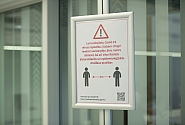 La Saeima valide la décision du gouvernement de déclarer l’état d’urgence en raison de la propagation rapide du coronavirus Covid-19